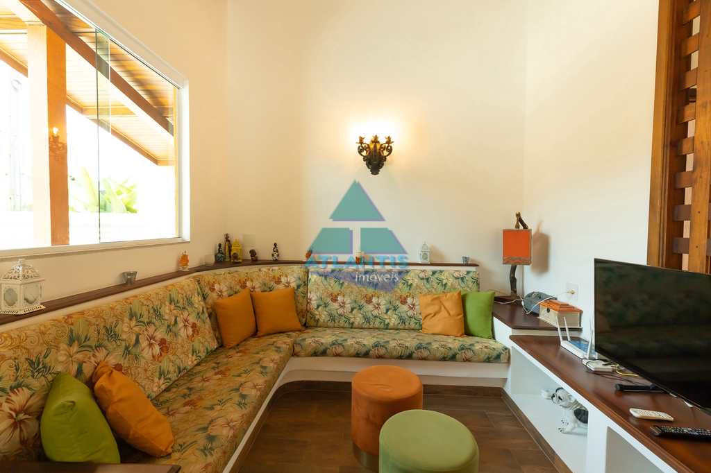 Casa em Ubatuba, no bairro Pedra Verde