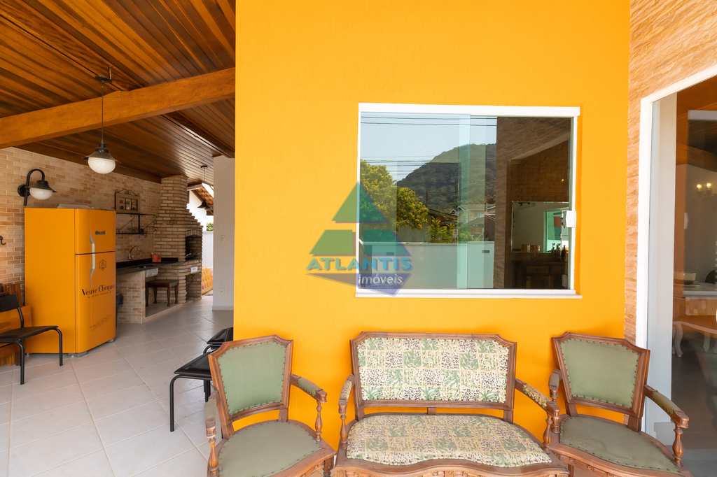 Casa em Ubatuba, no bairro Pedra Verde