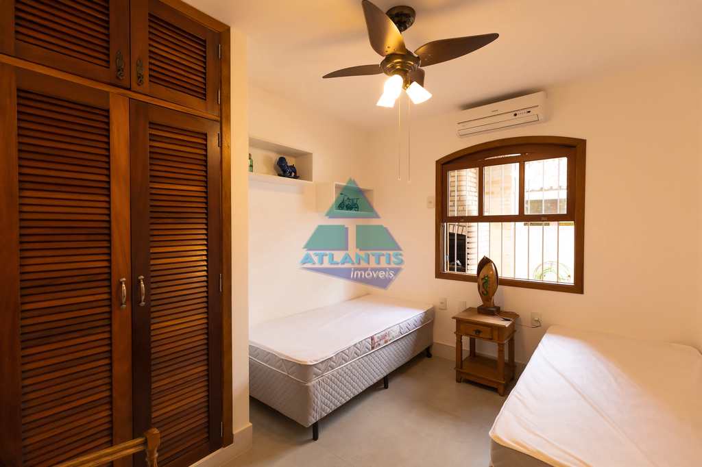 Casa em Ubatuba, no bairro Pedra Verde