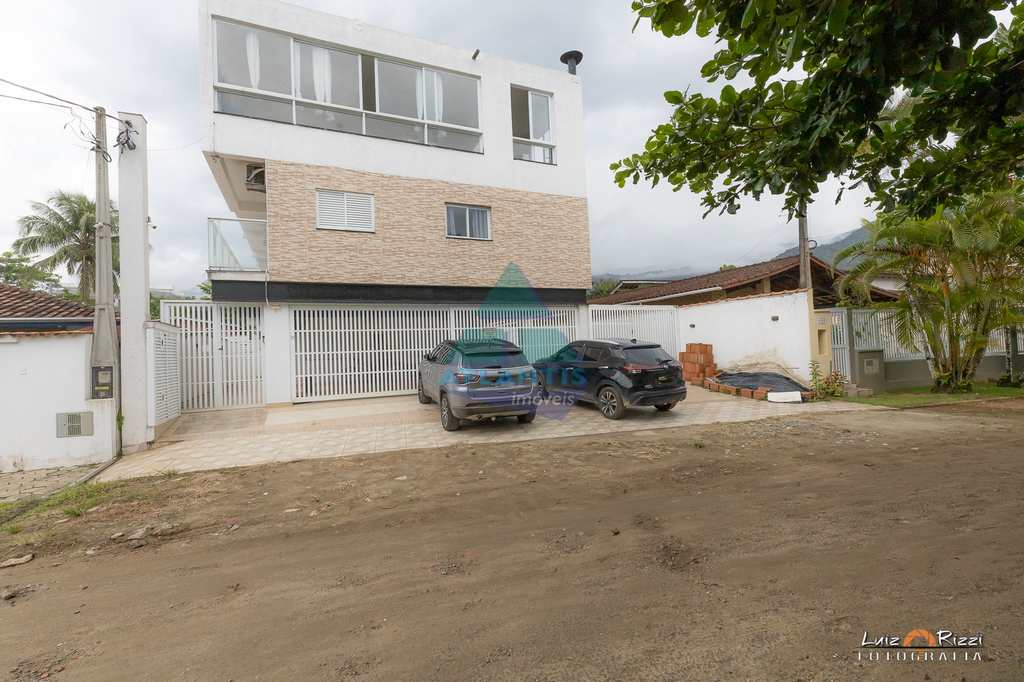 Apartamento em Ubatuba, no bairro Praia do Sapê
