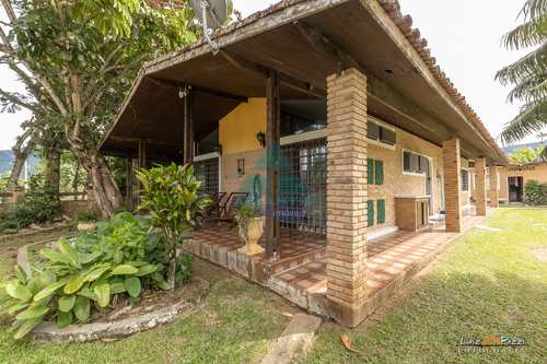 Casa, código 2648 em Ubatuba, bairro Praia da Maranduba