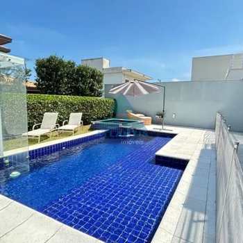 Casa em Caraguatatuba, bairro Costa Nova