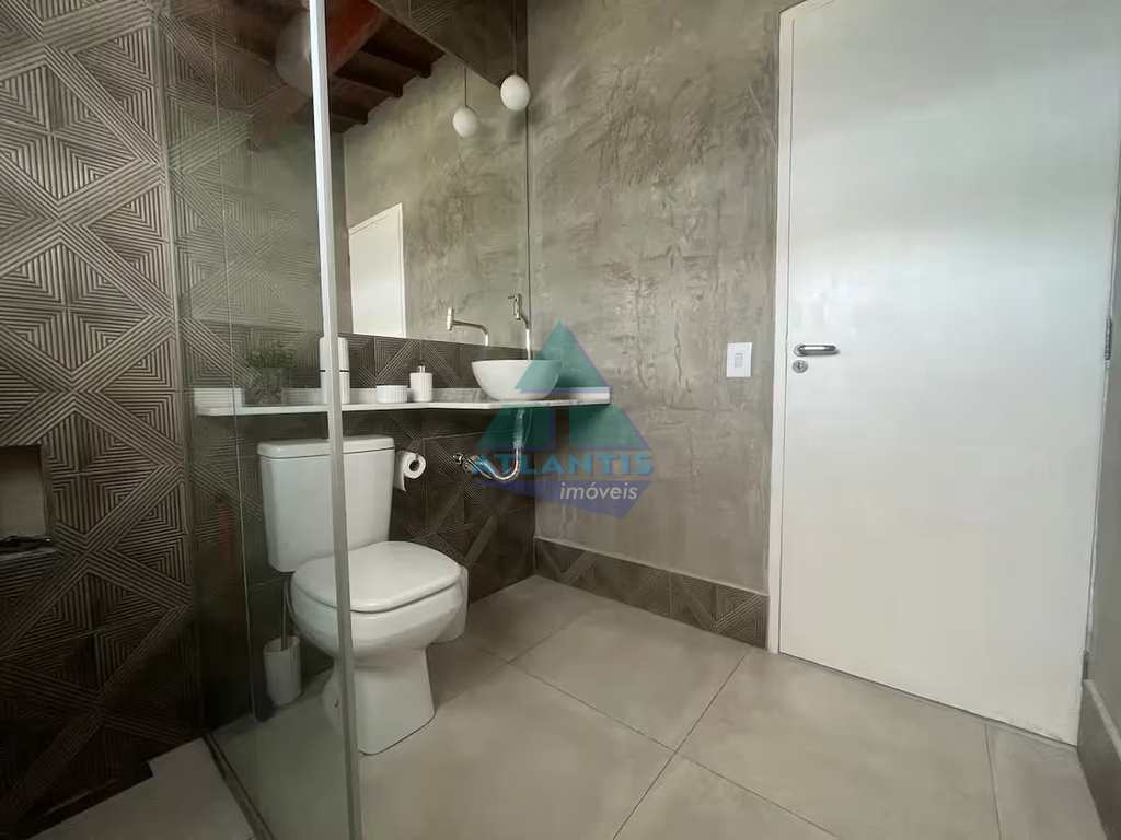 Casa em Ubatuba, no bairro Praia da Maranduba
