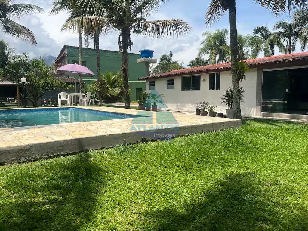 Casa em Ubatuba, no bairro Praia da Maranduba
