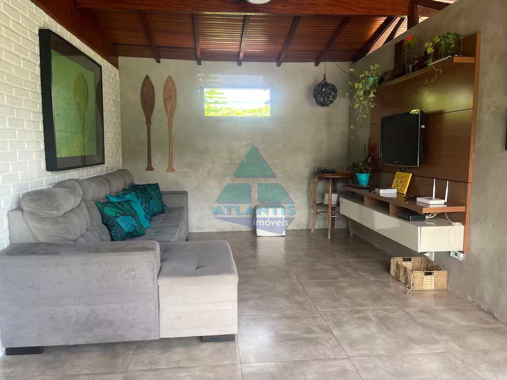 Casa em Ubatuba, no bairro Praia da Maranduba