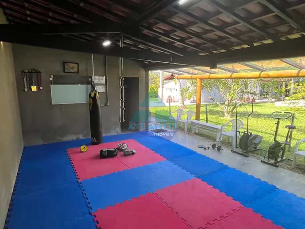 Casa em Ubatuba, no bairro Praia da Maranduba