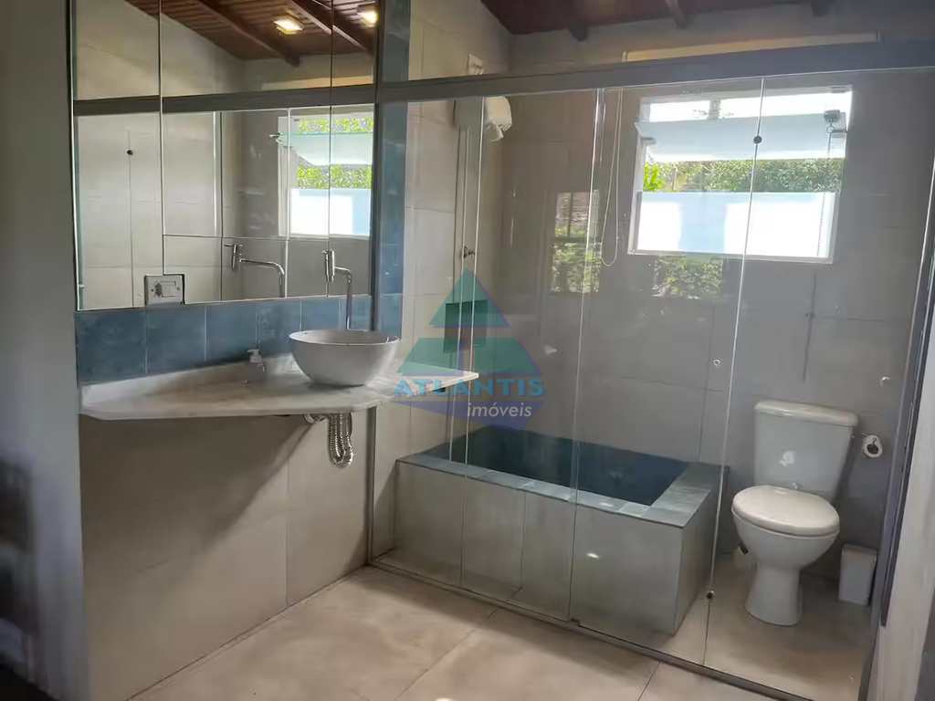 Casa em Ubatuba, no bairro Praia da Maranduba