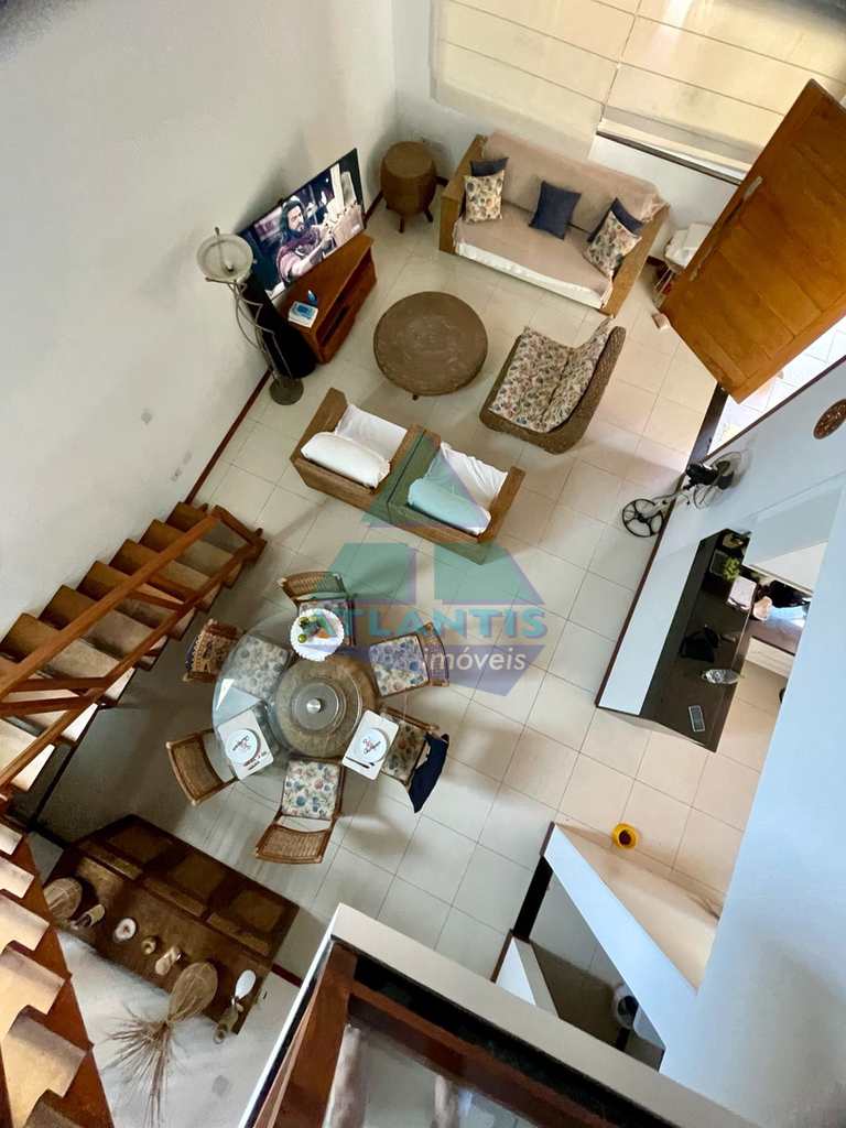 Casa em Ubatuba, no bairro Praia das Toninhas