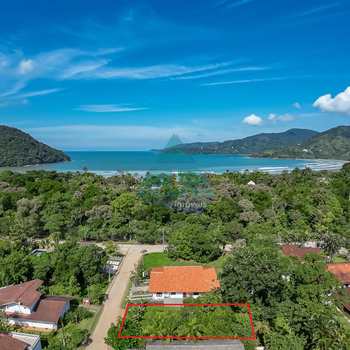Terreno em Ubatuba, bairro Praia Dura