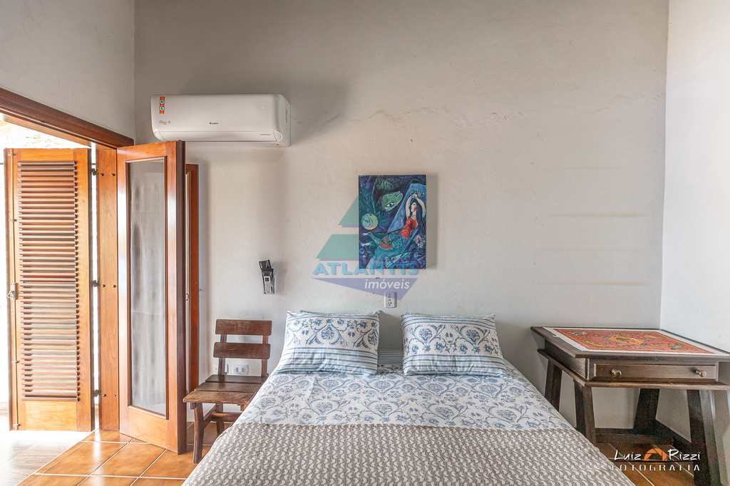 Casa em Ubatuba, no bairro Recanto da Lagoinha
