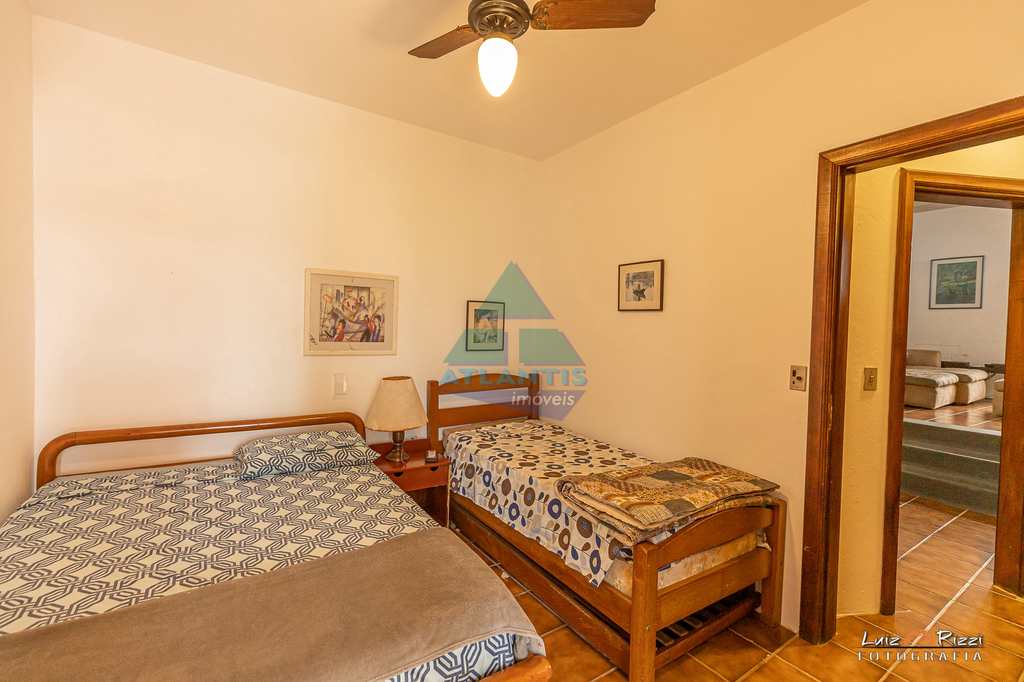 Casa em Ubatuba, no bairro Recanto da Lagoinha