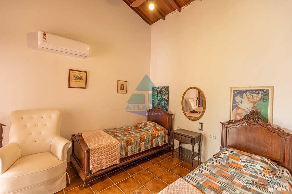 Casa em Ubatuba, no bairro Recanto da Lagoinha