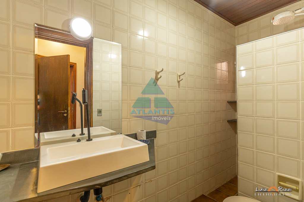 Casa em Ubatuba, no bairro Recanto da Lagoinha