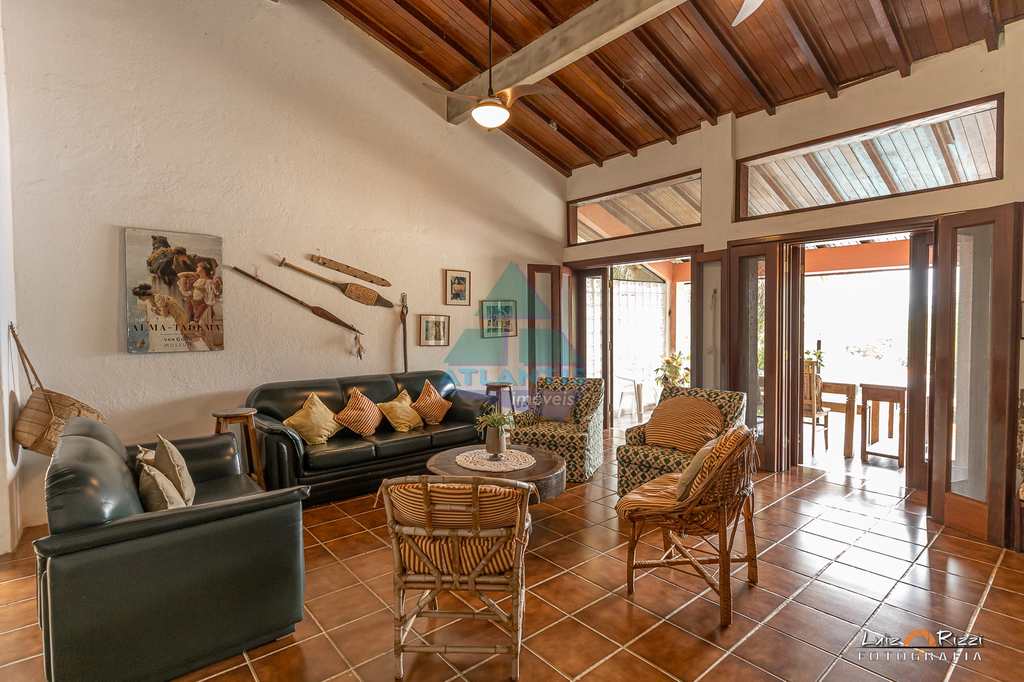 Casa em Ubatuba, no bairro Recanto da Lagoinha
