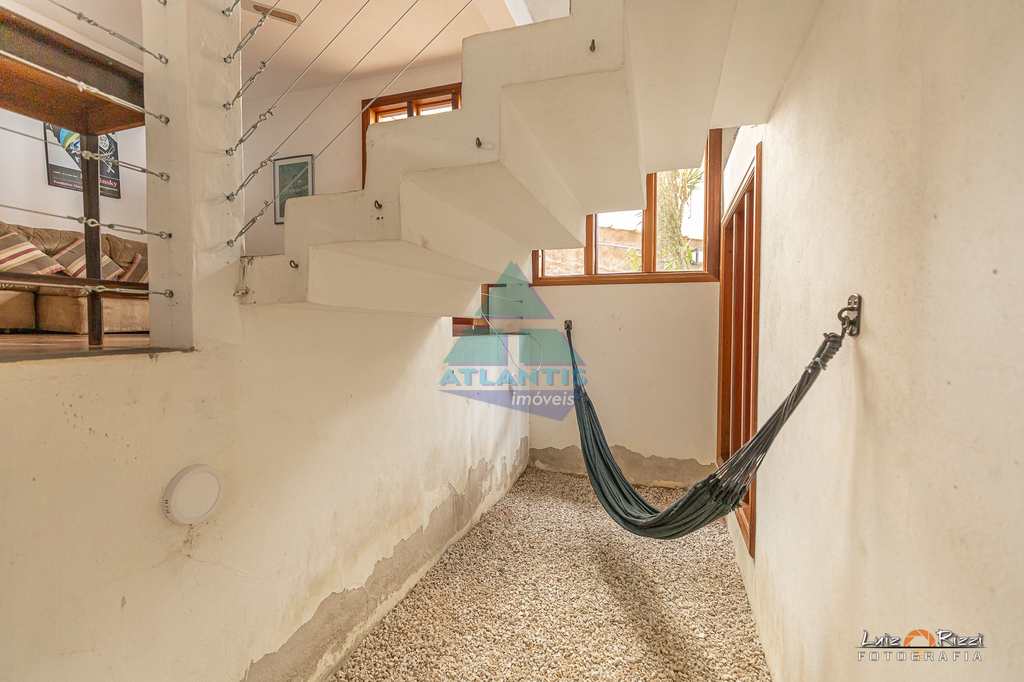 Casa em Ubatuba, no bairro Recanto da Lagoinha