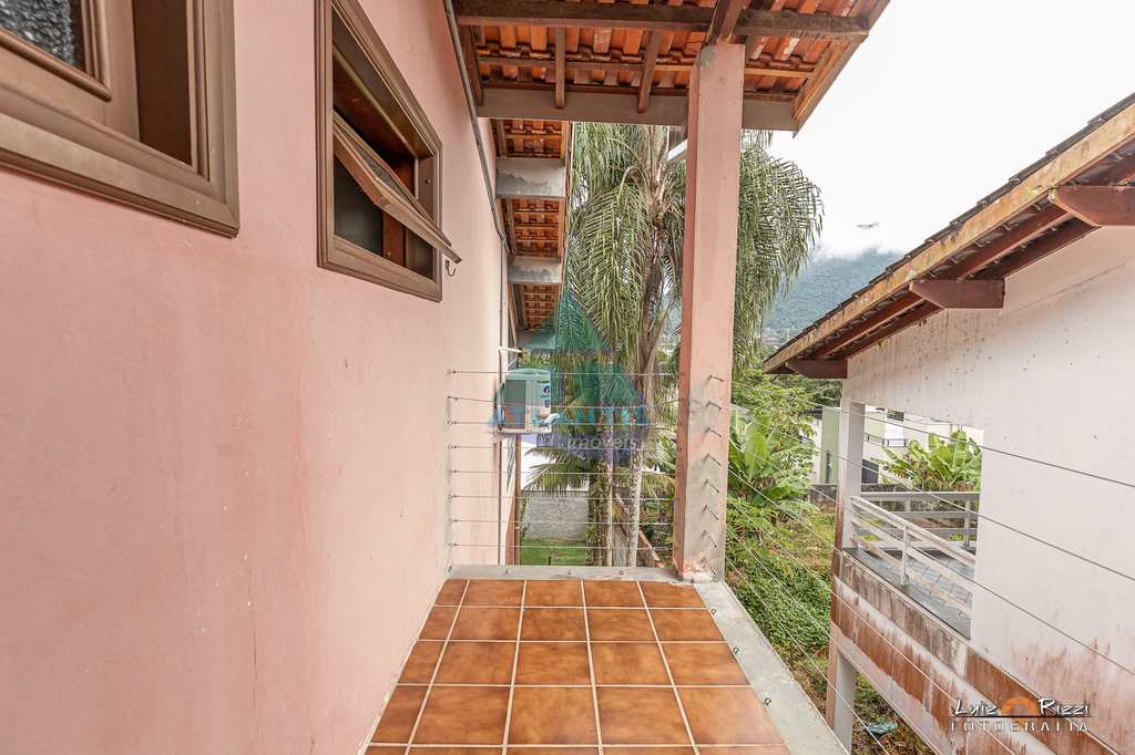 Casa em Ubatuba, no bairro Recanto da Lagoinha
