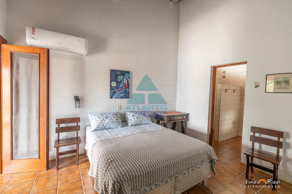 Casa em Ubatuba, no bairro Recanto da Lagoinha
