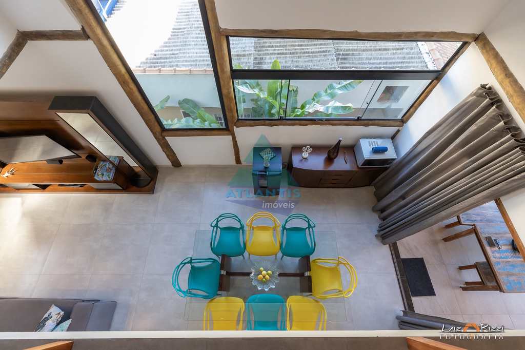 Casa em Ubatuba, no bairro Praia da Enseada
