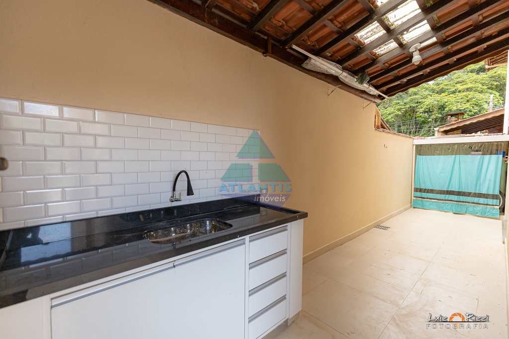 Casa em Ubatuba, no bairro Condomínio Samola