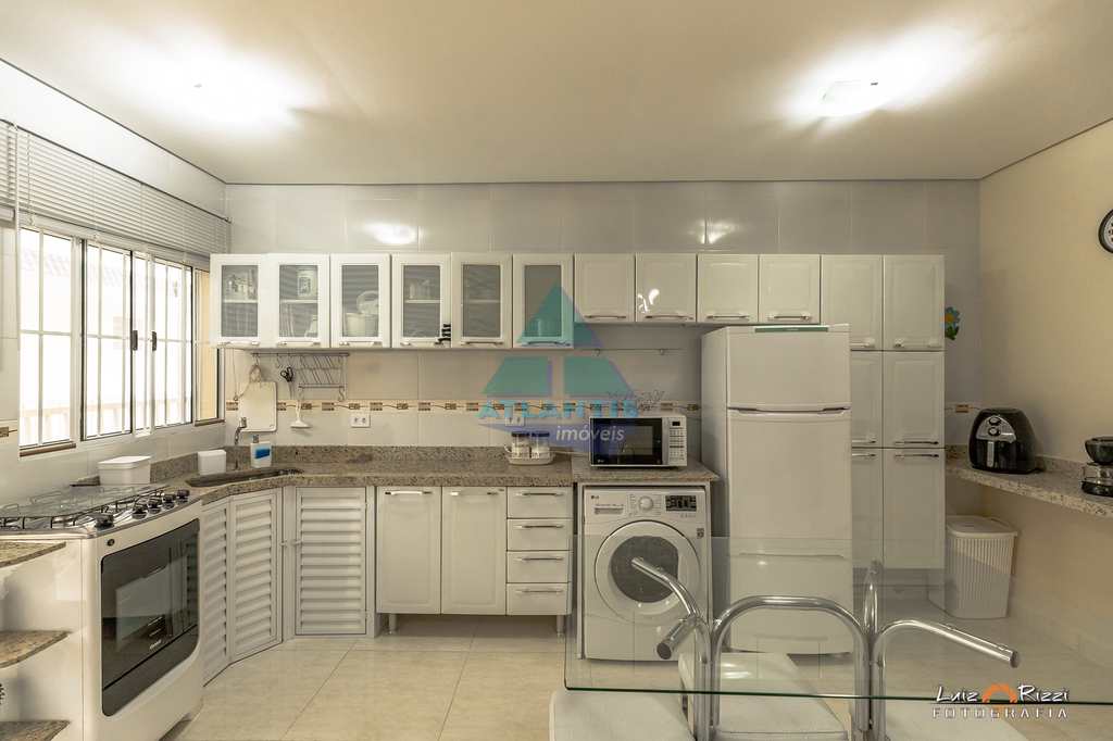 Apartamento em Ubatuba, no bairro Praia da Lagoinha