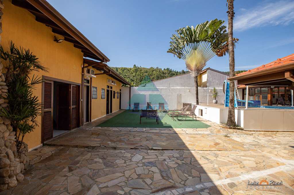 Casa em Ubatuba, no bairro Enseada