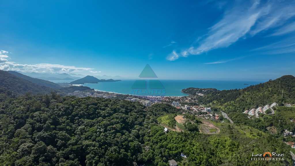 Casa em Ubatuba, no bairro Enseada