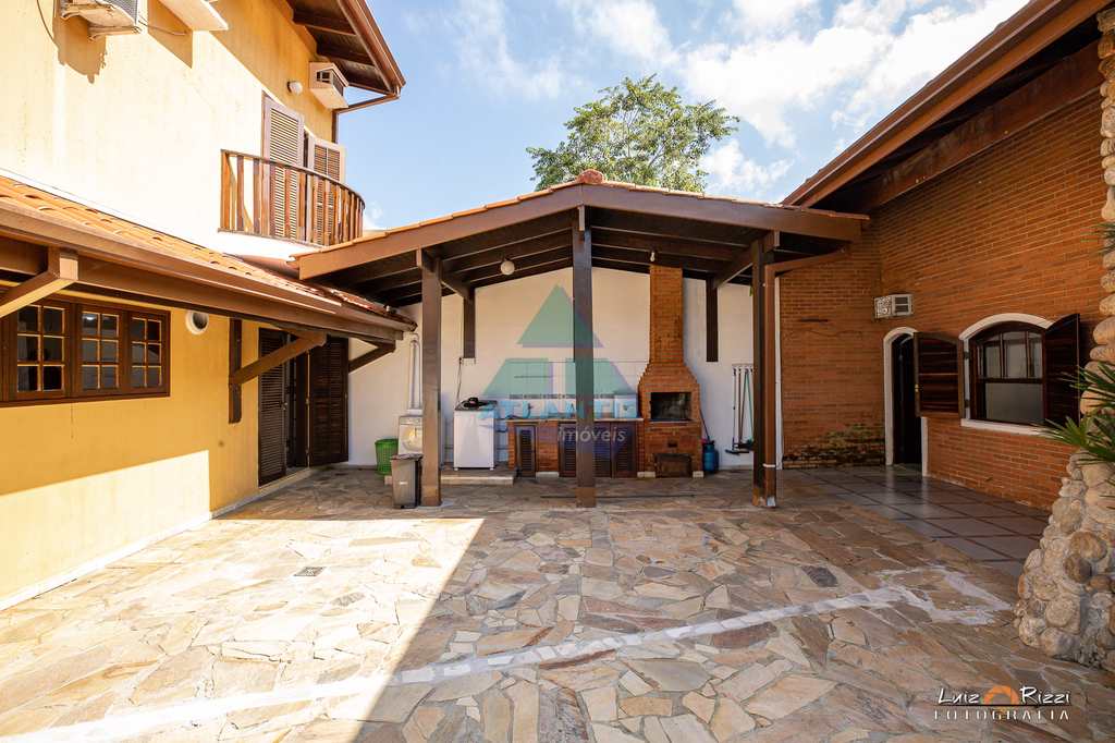 Casa em Ubatuba, no bairro Enseada
