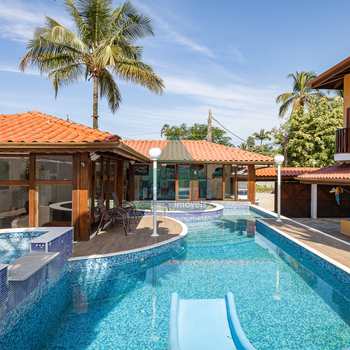 Casa em Ubatuba, bairro Enseada
