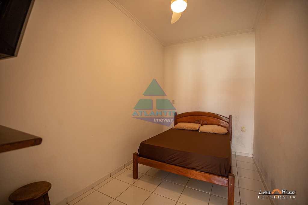 Casa em Ubatuba, no bairro Enseada