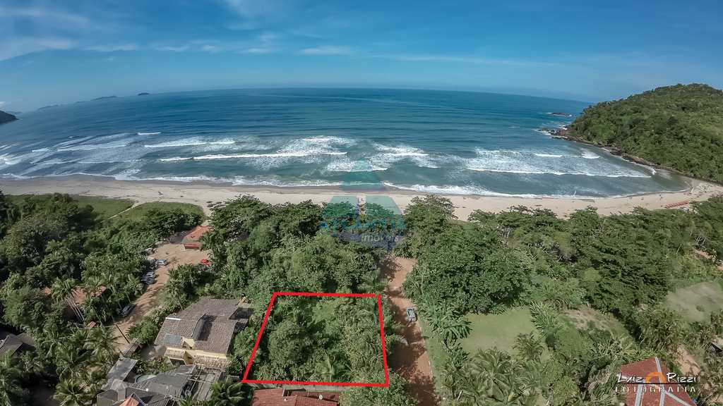 Terreno em Ubatuba, no bairro Itamambuca