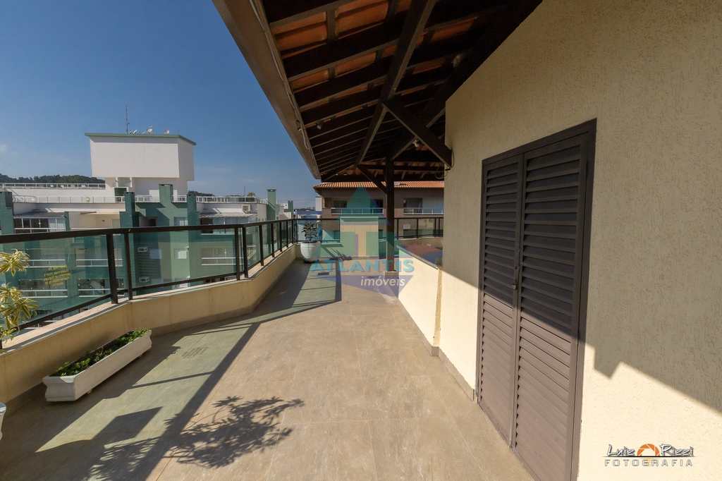 Apartamento em Ubatuba, no bairro Itagua