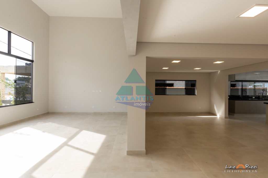 Casa em Ubatuba, no bairro Jardim Carolina