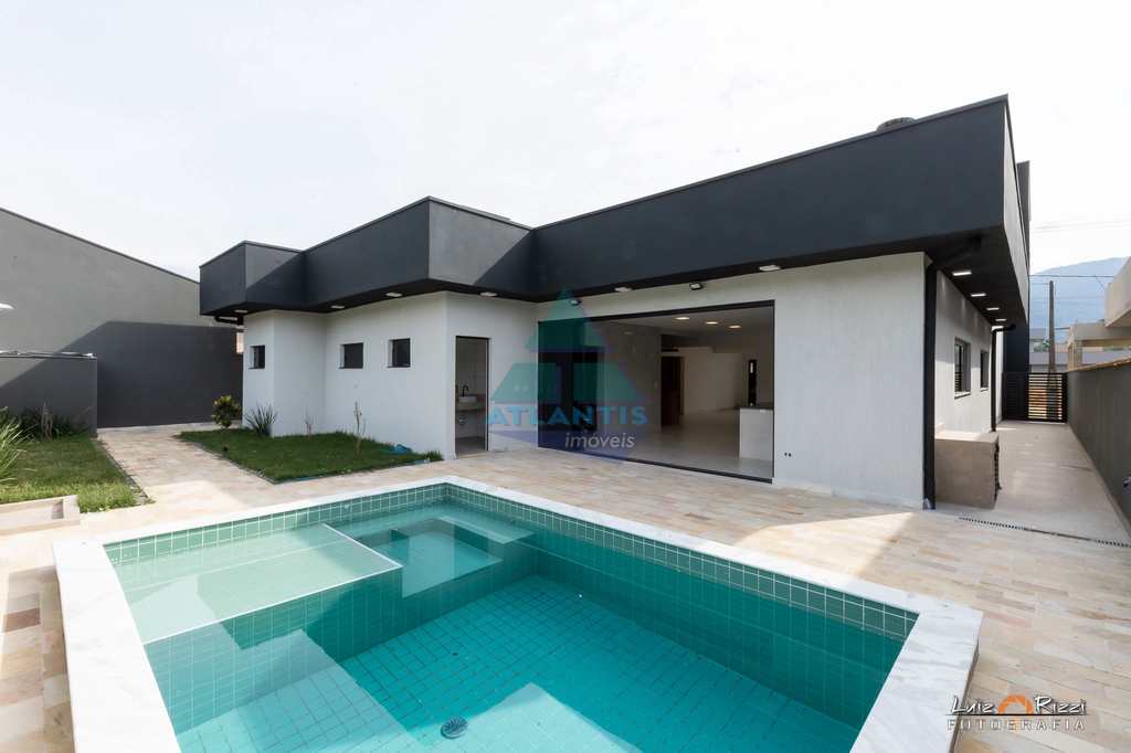 Casa em Ubatuba, no bairro Jardim Carolina