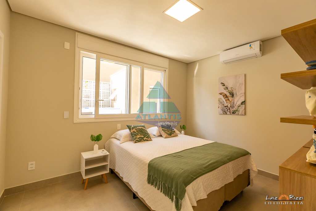 Casa em Ubatuba, no bairro Praia do Sapê