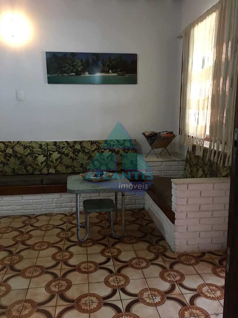 Casa em Ubatuba, no bairro Praia da Maranduba