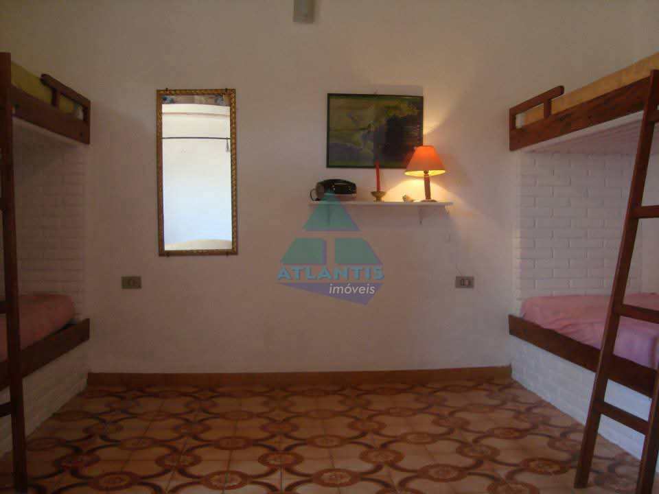 Casa em Ubatuba, no bairro Praia da Maranduba