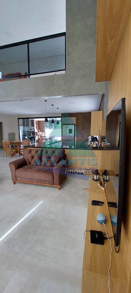 Casa em Ubatuba, no bairro Jardim Carolina