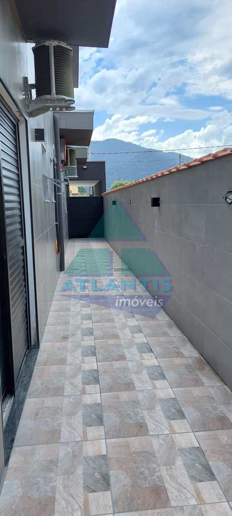Casa em Ubatuba, no bairro Jardim Carolina
