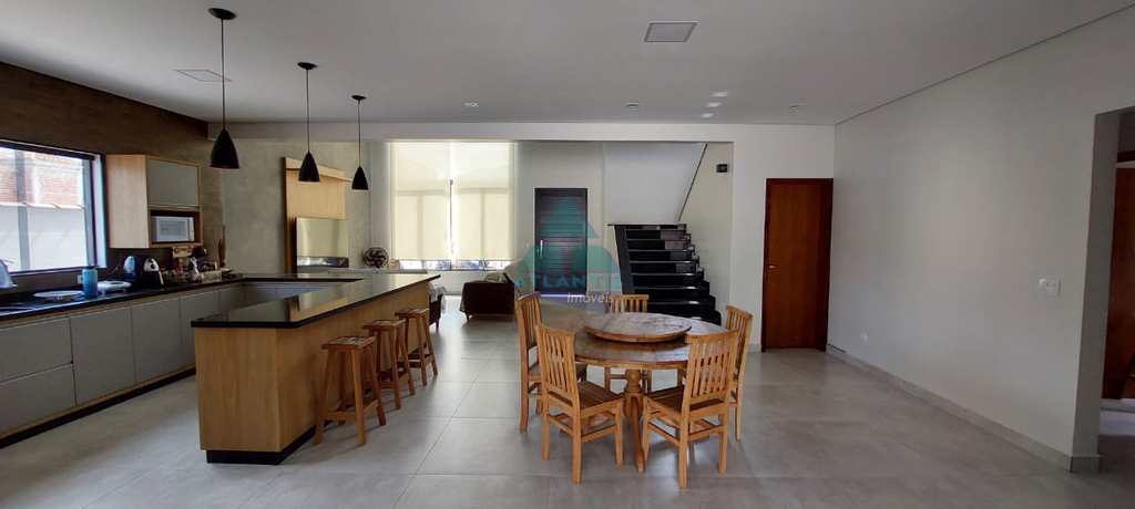 Casa em Ubatuba, no bairro Jardim Carolina