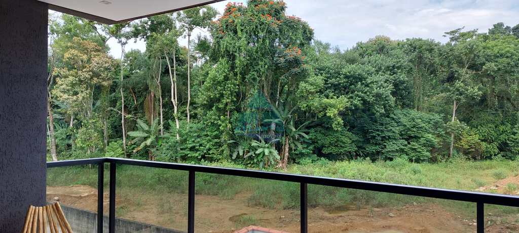 Casa em Ubatuba, no bairro Jardim Carolina