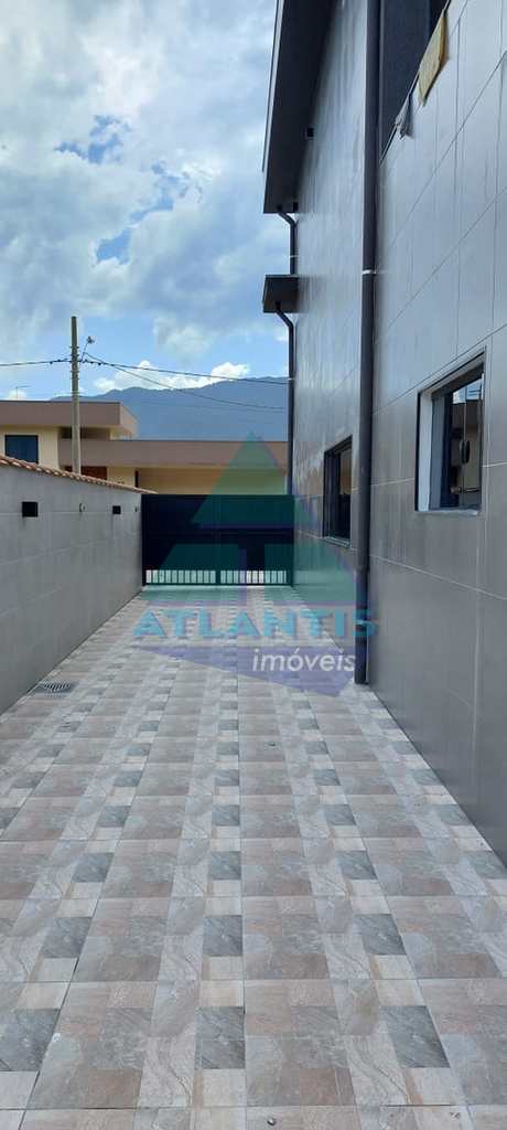 Casa em Ubatuba, no bairro Jardim Carolina