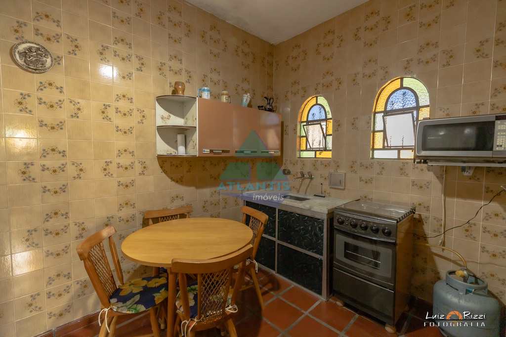 Casa em Caraguatatuba, no bairro Praia da Cocanha