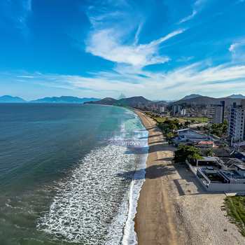 Casa em Caraguatatuba, bairro Praia da Cocanha