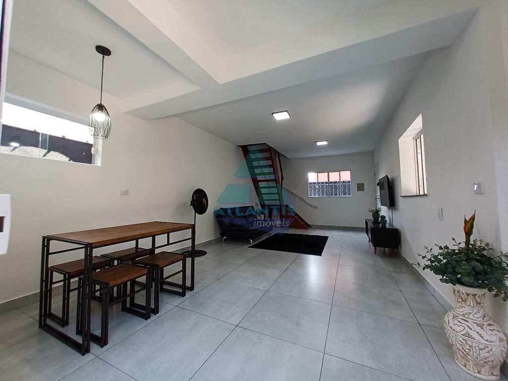 Casa em Ubatuba, no bairro Itagua