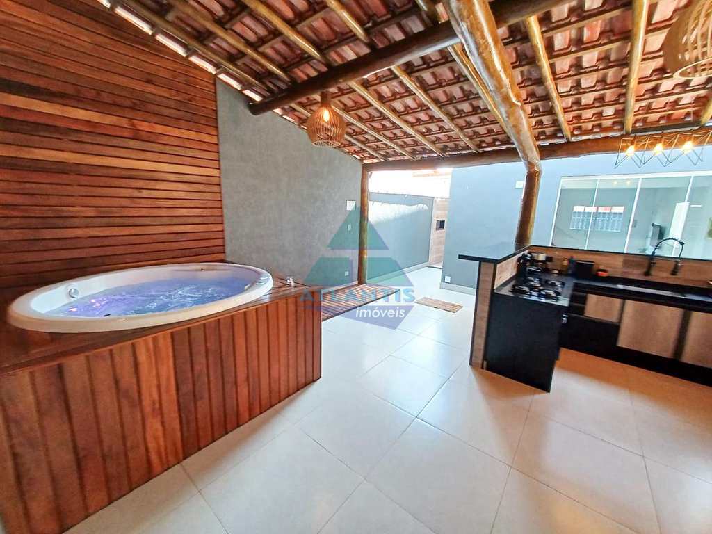 Casa em Ubatuba, no bairro Itagua