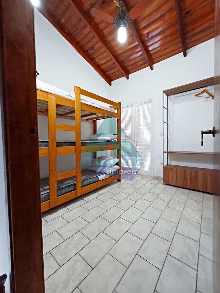Casa em Ubatuba, no bairro Itagua