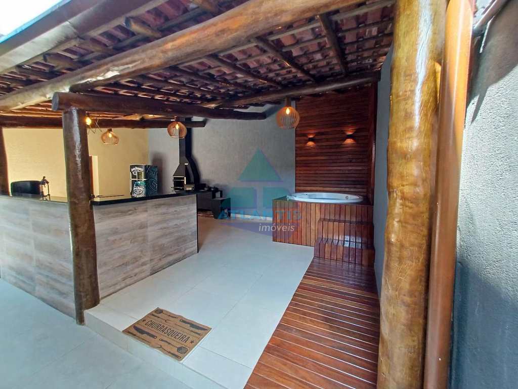 Casa em Ubatuba, no bairro Itagua