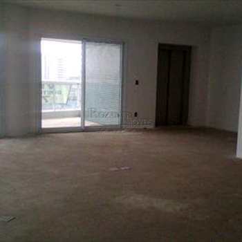 Apartamento em São Bernardo do Campo, bairro Centro