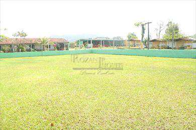 Casa em Mongaguá, no bairro Alto Mongaguá