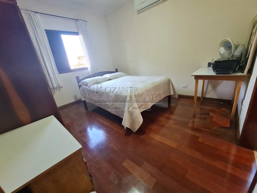 Sobrado em São Bernardo do Campo, no bairro Jardim Chácara Inglesa